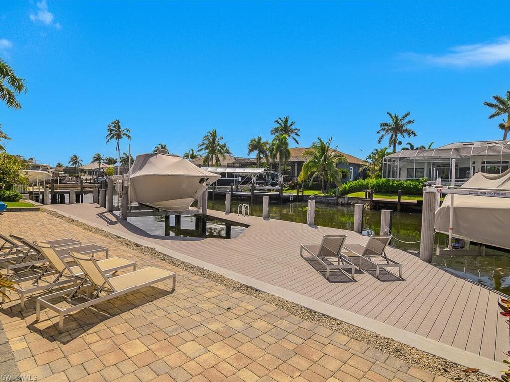 609 Crescent St, Marco Island, FL 34145-47