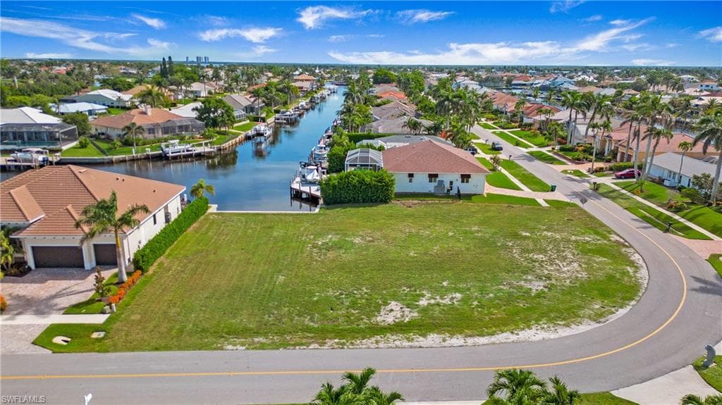 1540 Buccaneer Ct, Marco Island, FL 34145-22