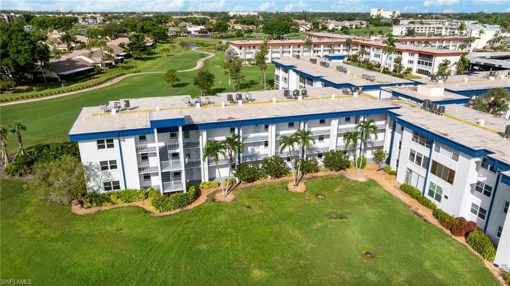 1724 Pine Valley Dr 213, Fort Myers, FL 33907-30