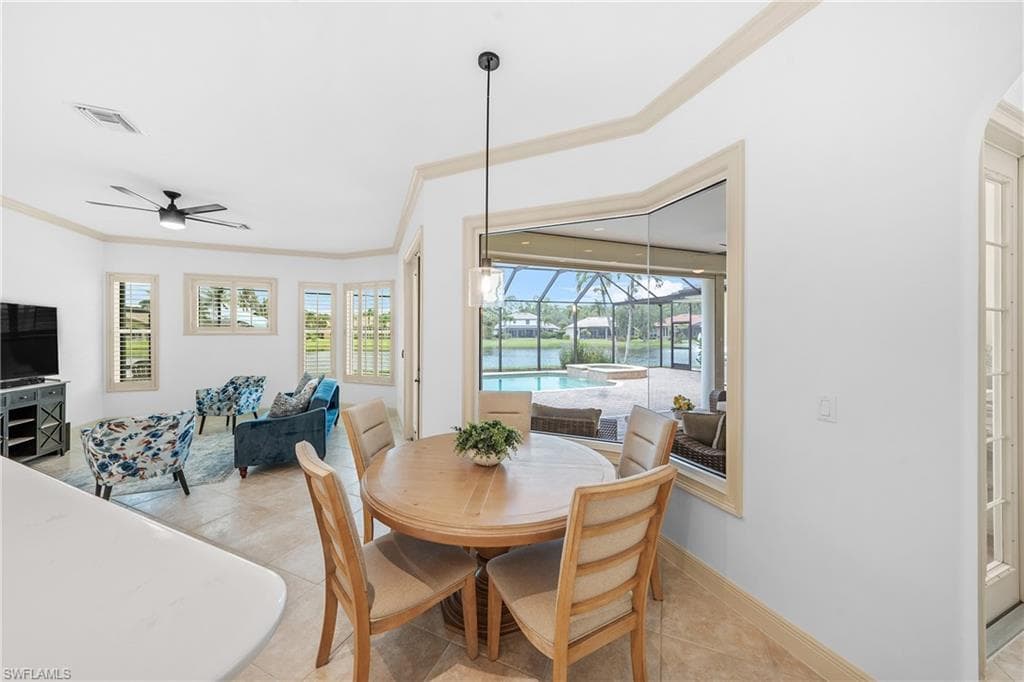 4009 Treadwater Ct, Naples, FL 34109-19