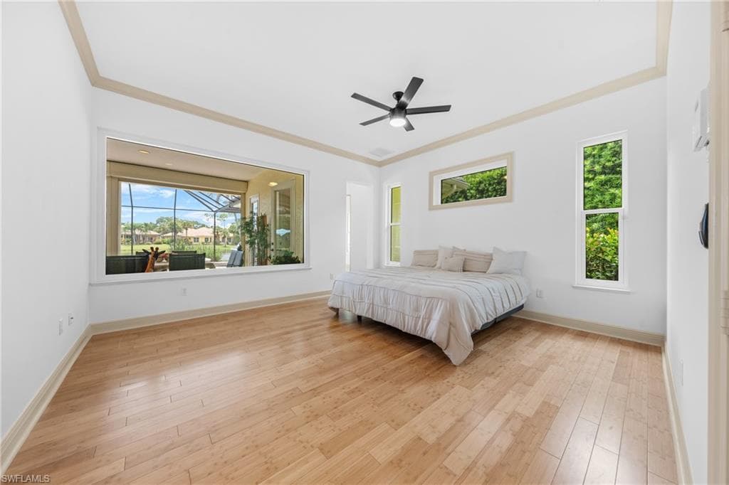 4009 Treadwater Ct, Naples, FL 34109-22