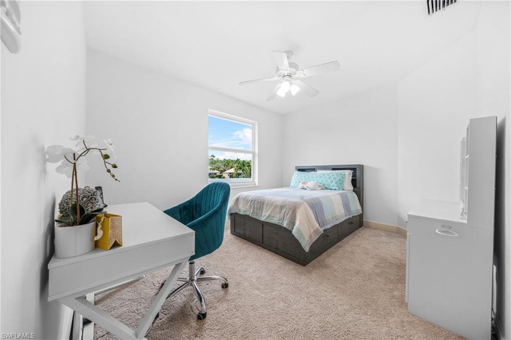 4009 Treadwater Ct, Naples, FL 34109-34