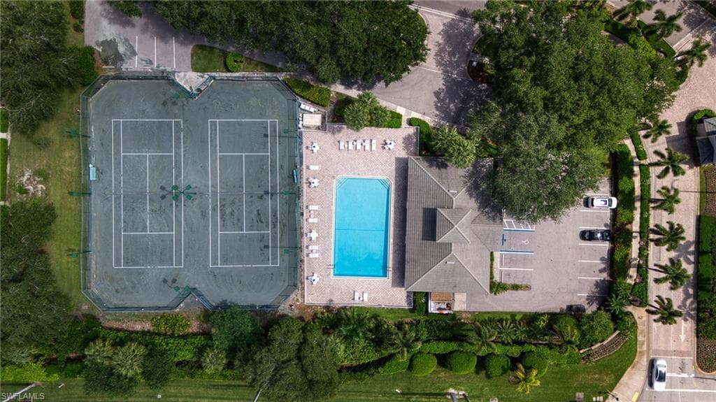 4009 Treadwater Ct, Naples, FL 34109-48