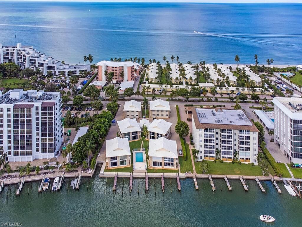 2500 Gulf Shore Blvd N S9, Naples, FL 34103-10
