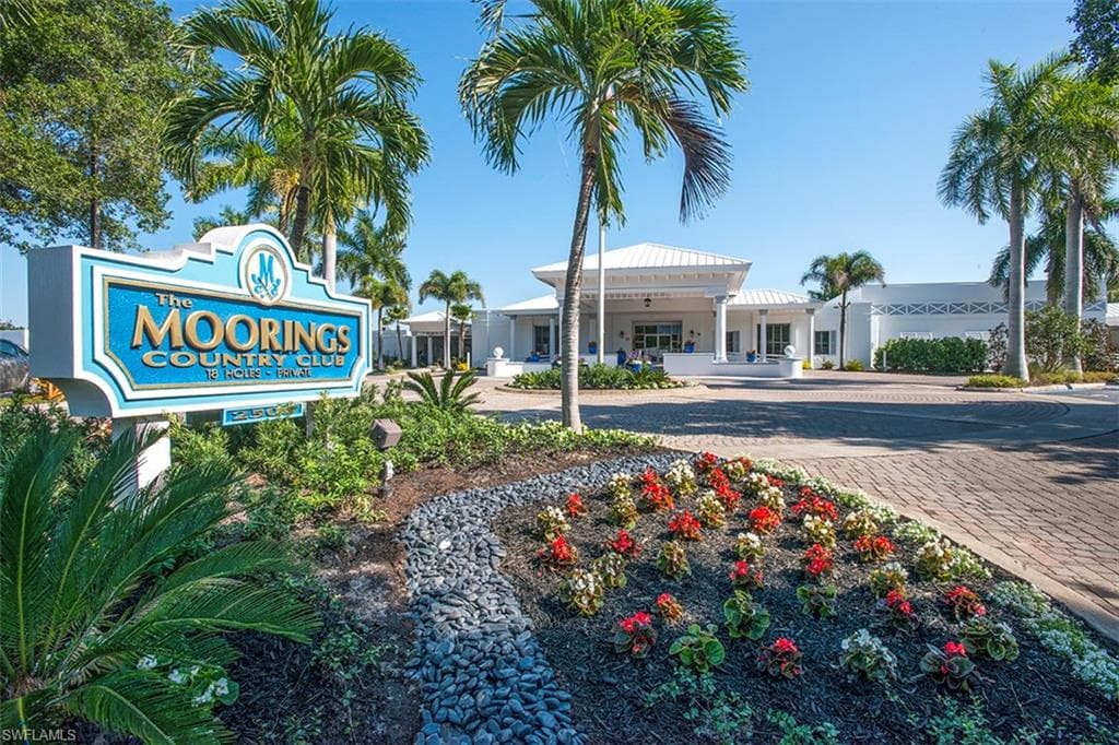 2500 Gulf Shore Blvd N S9, Naples, FL 34103-25