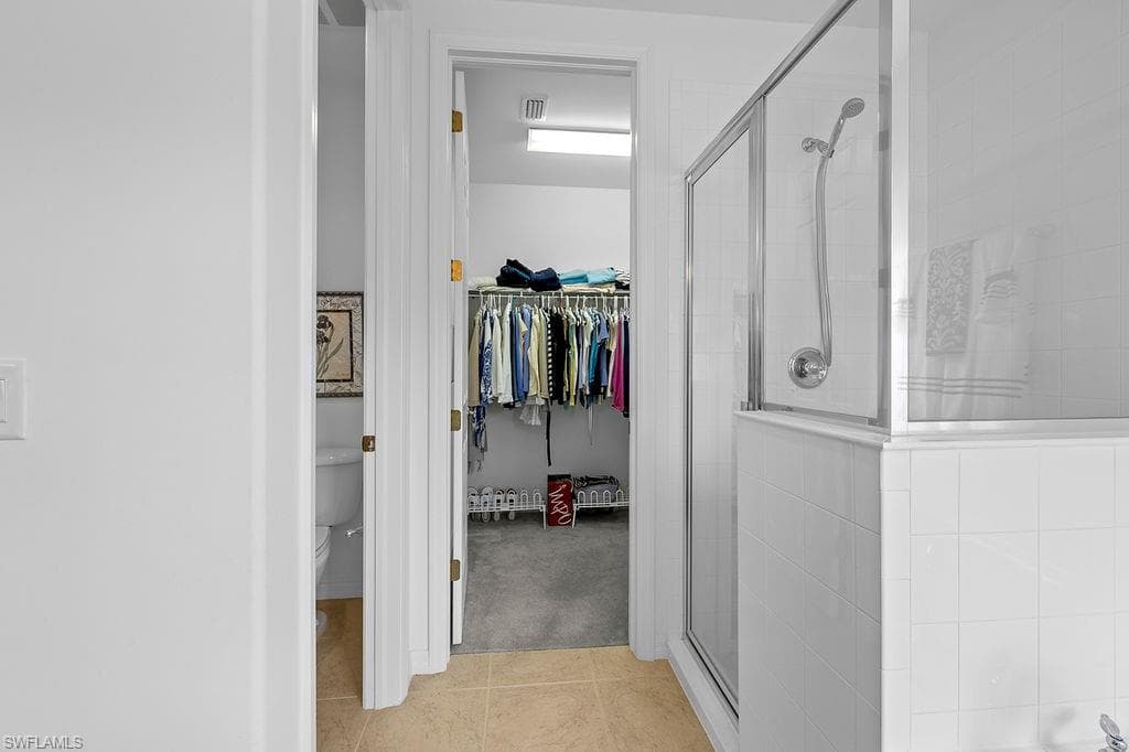 1248 Manado Dr, Naples, FL 34113-17