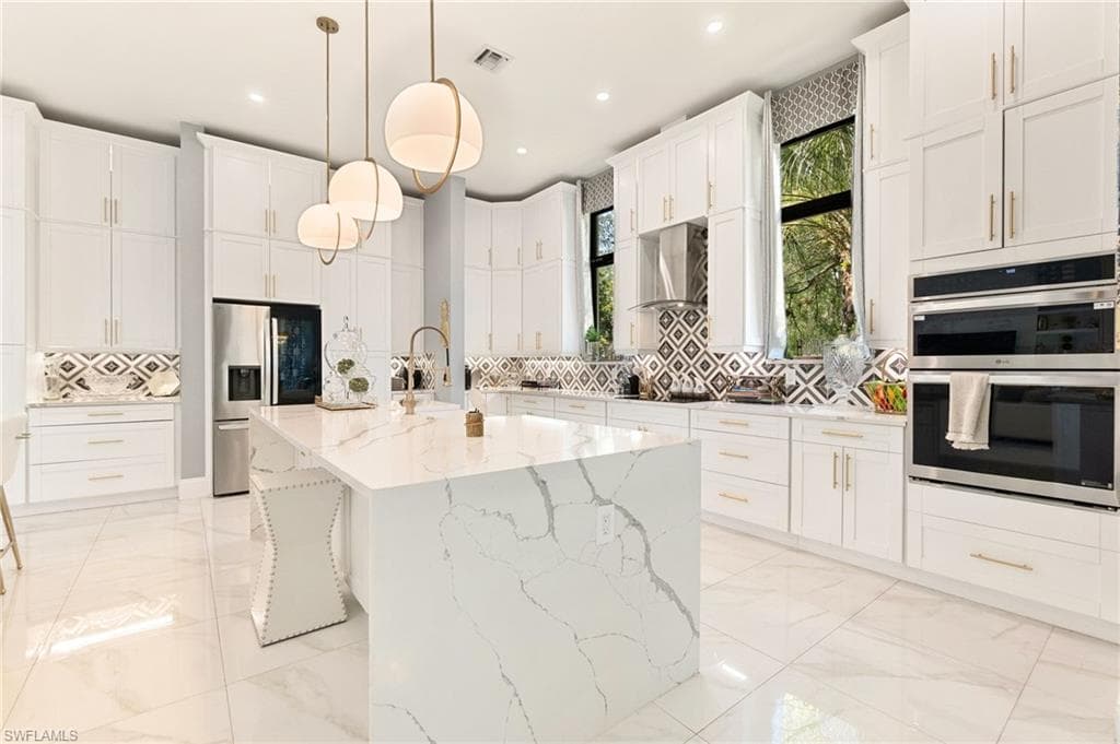 2227 21st St SW, Naples, FL 34117-17