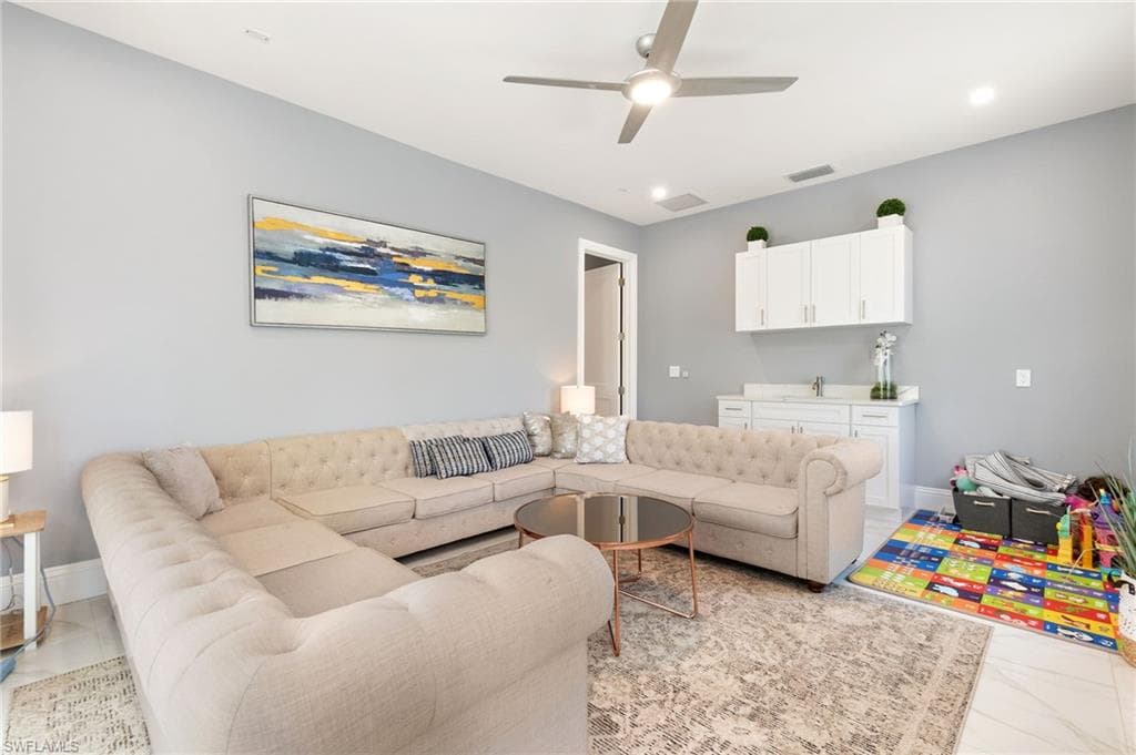 2227 21st St SW, Naples, FL 34117-29
