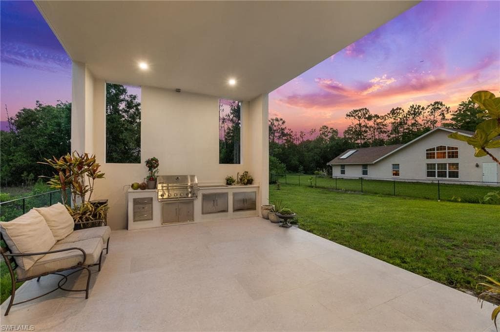 2227 21st St SW, Naples, FL 34117-43