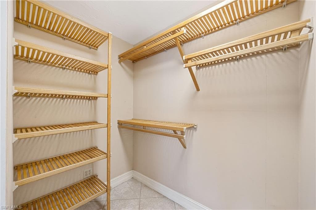 1120 Ridge St, Naples, FL 34103-34