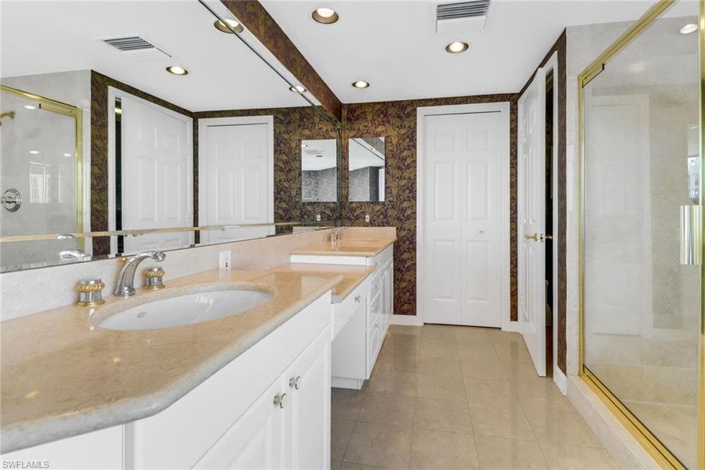 7117 Pelican Bay Blvd 1801, Naples, FL 34108-13