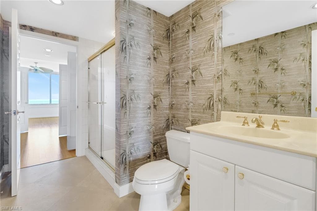 7117 Pelican Bay Blvd 1801, Naples, FL 34108-18