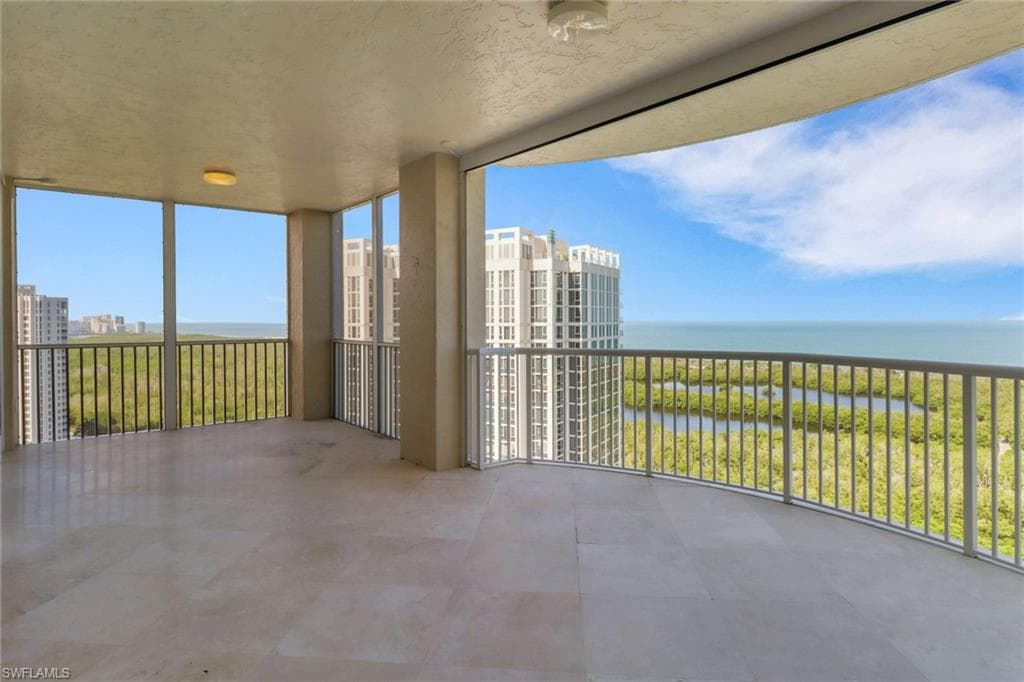 7117 Pelican Bay Blvd 1801, Naples, FL 34108-1
