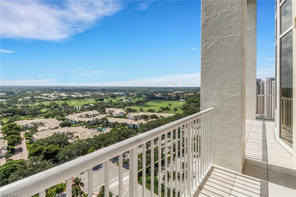 7117 Pelican Bay Blvd 1801, Naples, FL 34108-19