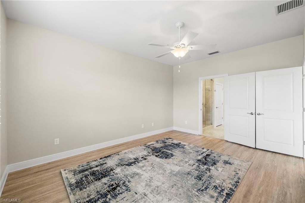 15140 Palmer Lake Cir 201, Naples, FL 34109-9