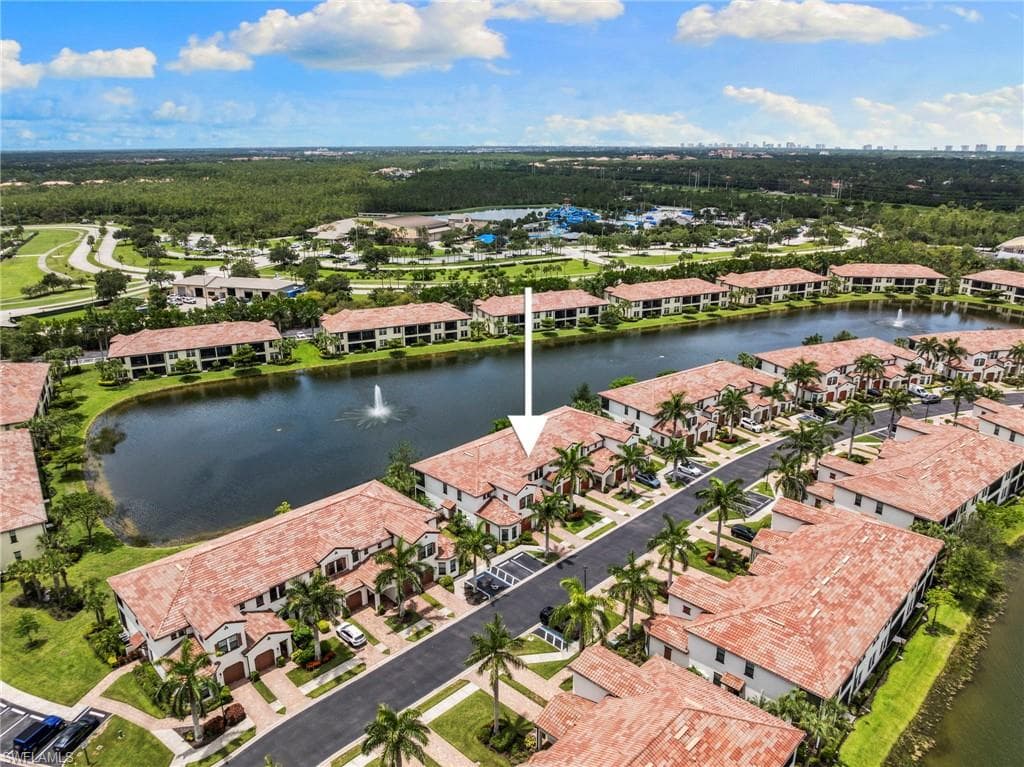 15140 Palmer Lake Cir 201, Naples, FL 34109-33