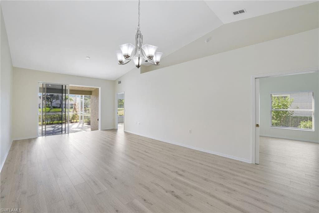6187 Mandalay Cir 32, Naples, FL 34112-8