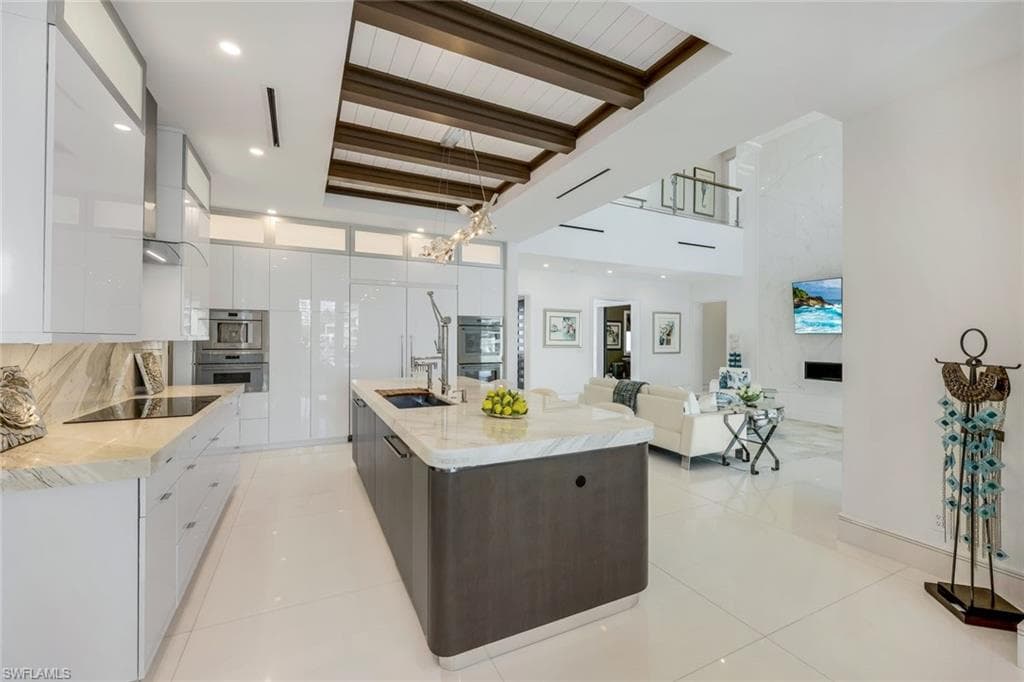 309 Neapolitan Way, Naples, FL 34103-12