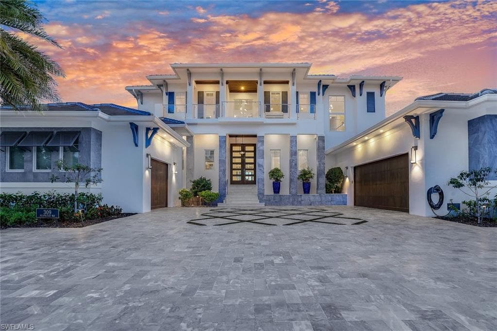 309 Neapolitan Way, Naples, FL 34103-6