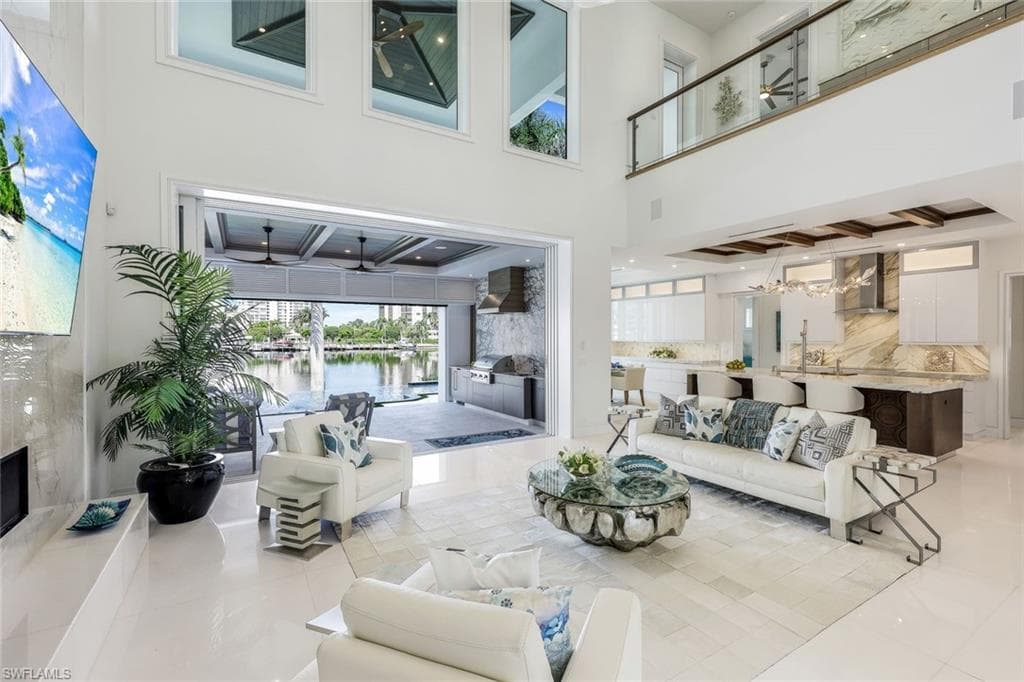 309 Neapolitan Way, Naples, FL 34103-7