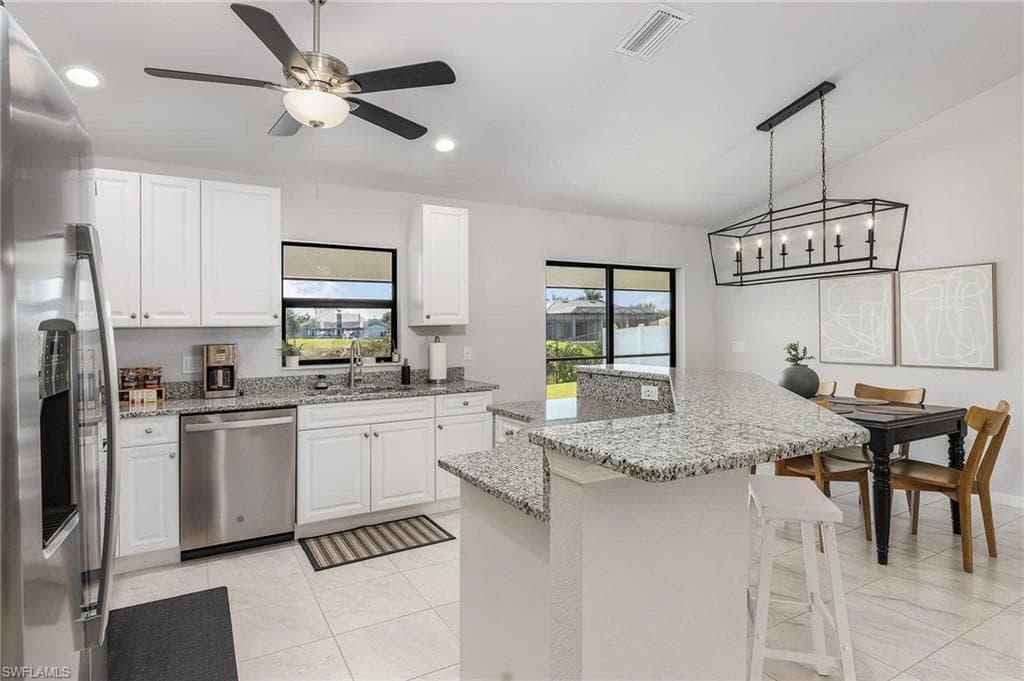 3302 8th Pl, Cape Coral, FL 33914-10