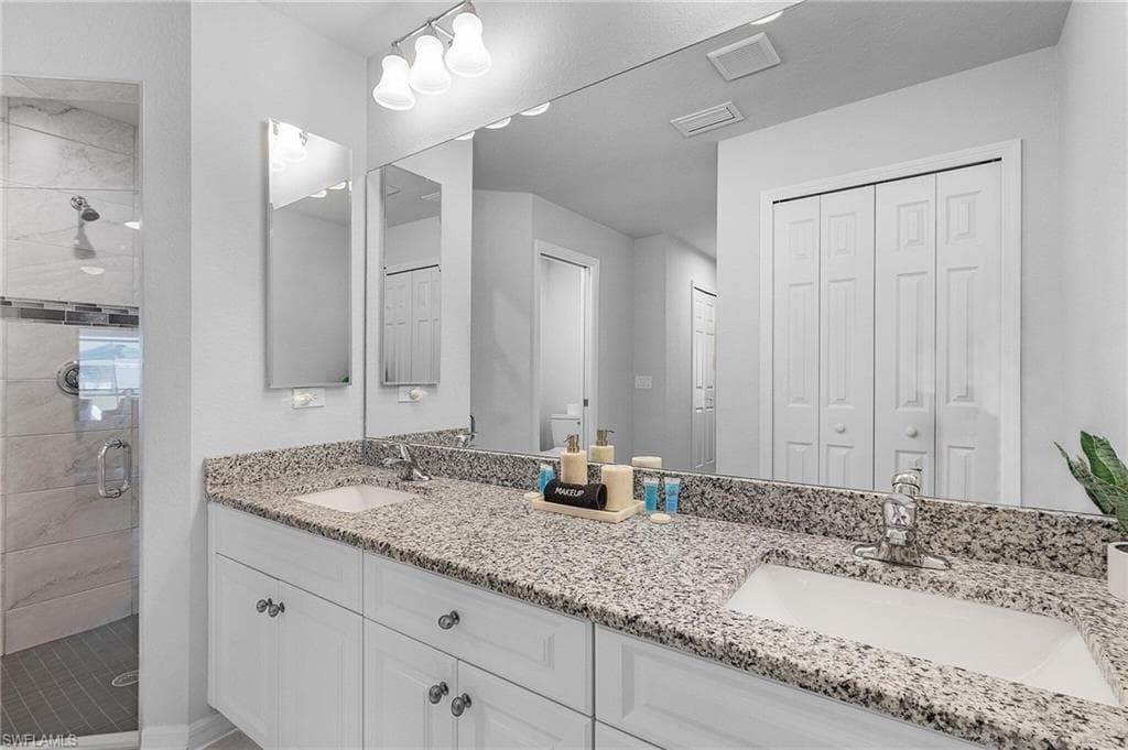 3302 8th Pl, Cape Coral, FL 33914-21