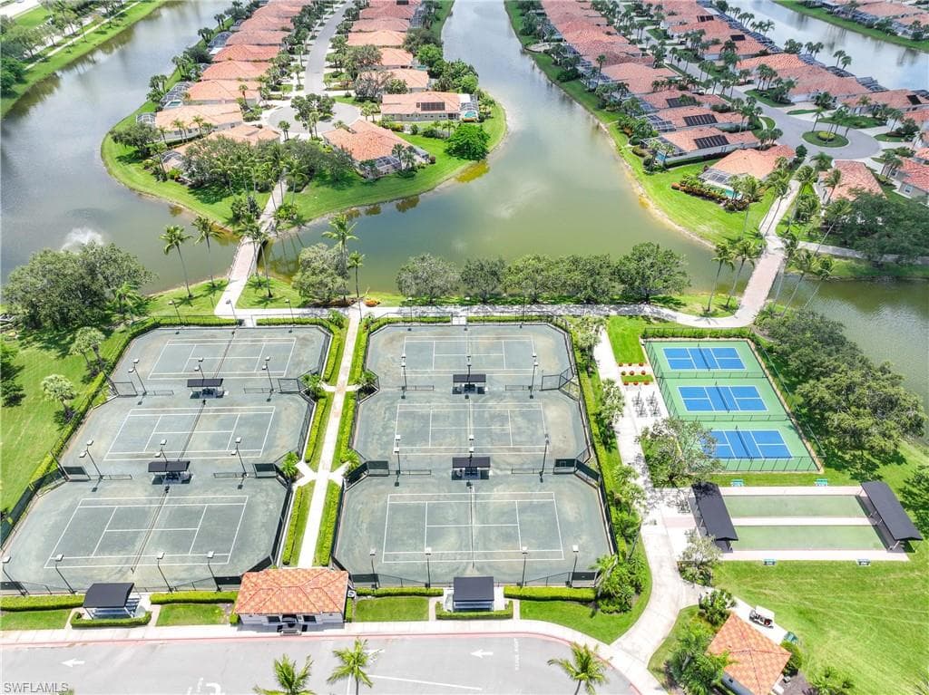 3997 Isla Ciudad Ct, Naples, FL 34109-45