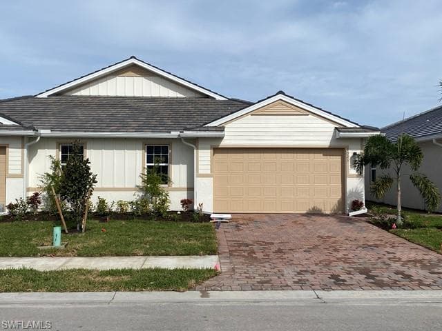 1023 Enbrook Loop, Naples, FL 34114-2