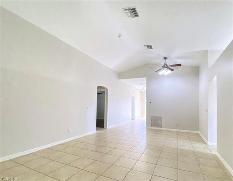 4839 18th St NE 1, Naples, FL 34120-8
