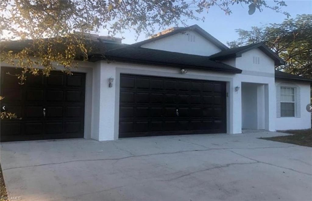 4839 18th St NE 1, Naples, FL 34120-1