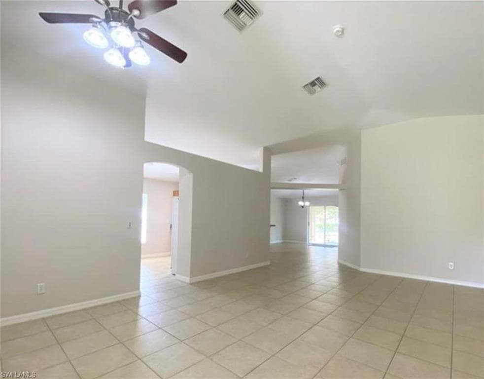 4839 18th St NE 1, Naples, FL 34120-2