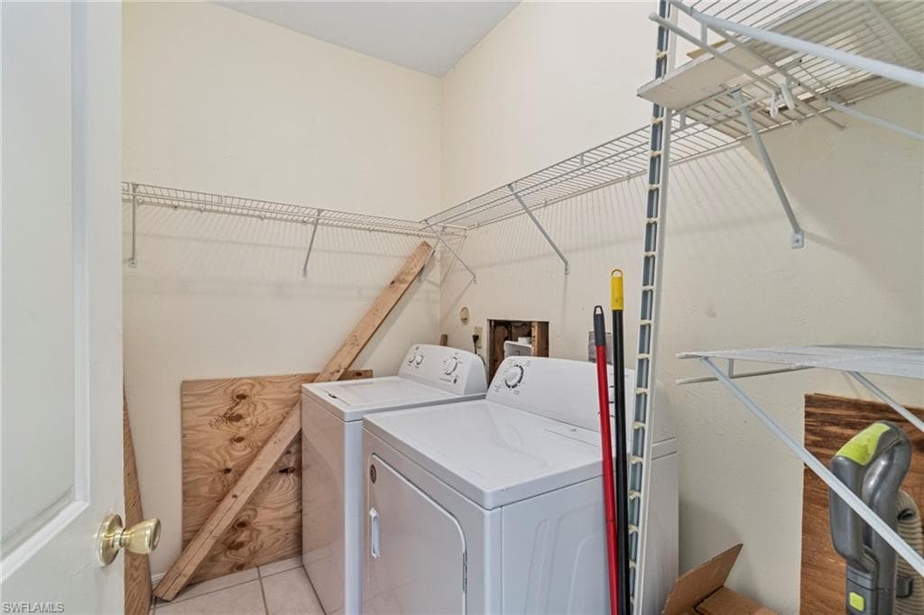 4281 22nd Ave SW 80, Naples, FL 34116-16