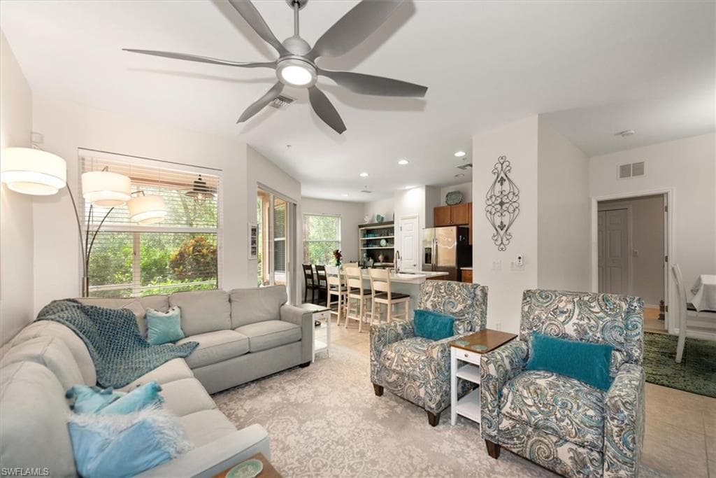 28105 Mandolin Ct 213, Bonita Springs, FL 34135-9