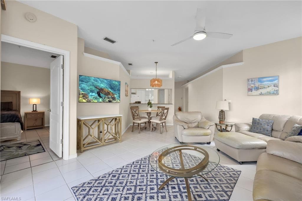 1290 Sweetwater Cv 5101, Naples, FL 34110-5