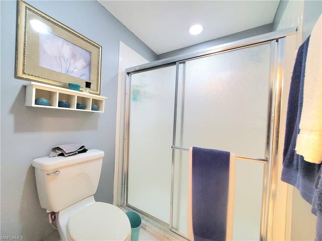 385 Dover Pl 4-402, Naples, FL 34104-22