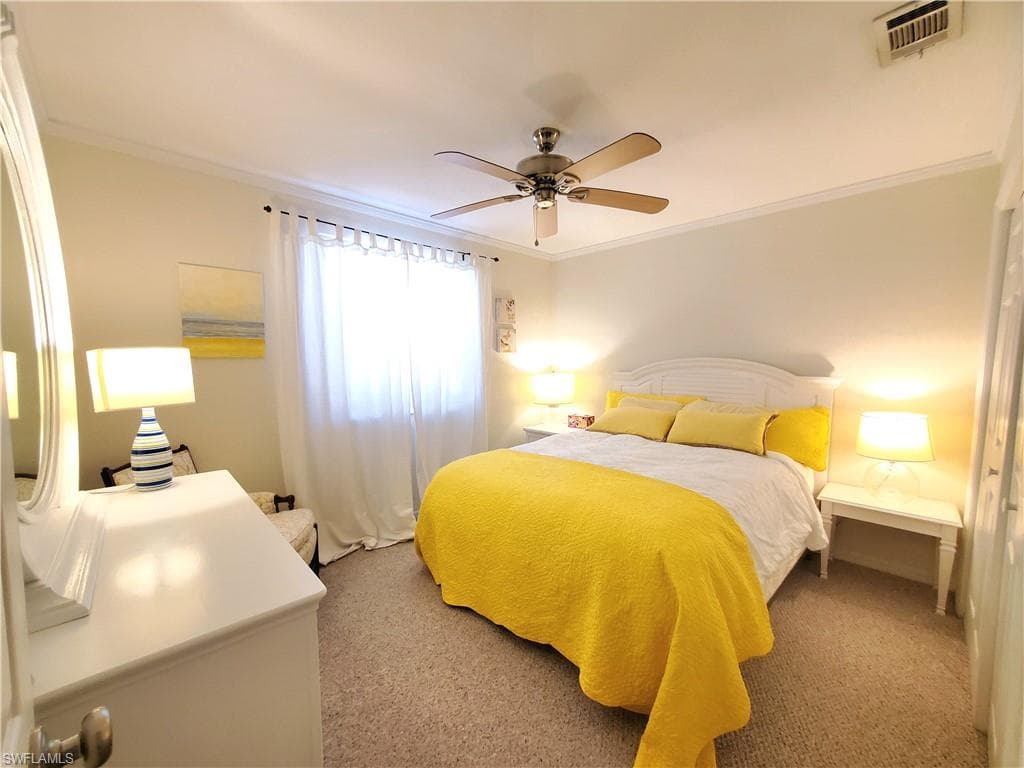 385 Dover Pl 4-402, Naples, FL 34104-33