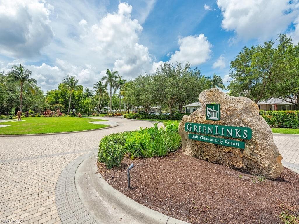 7880 Mahogany Run Ln 1614, Naples, FL 34113-25
