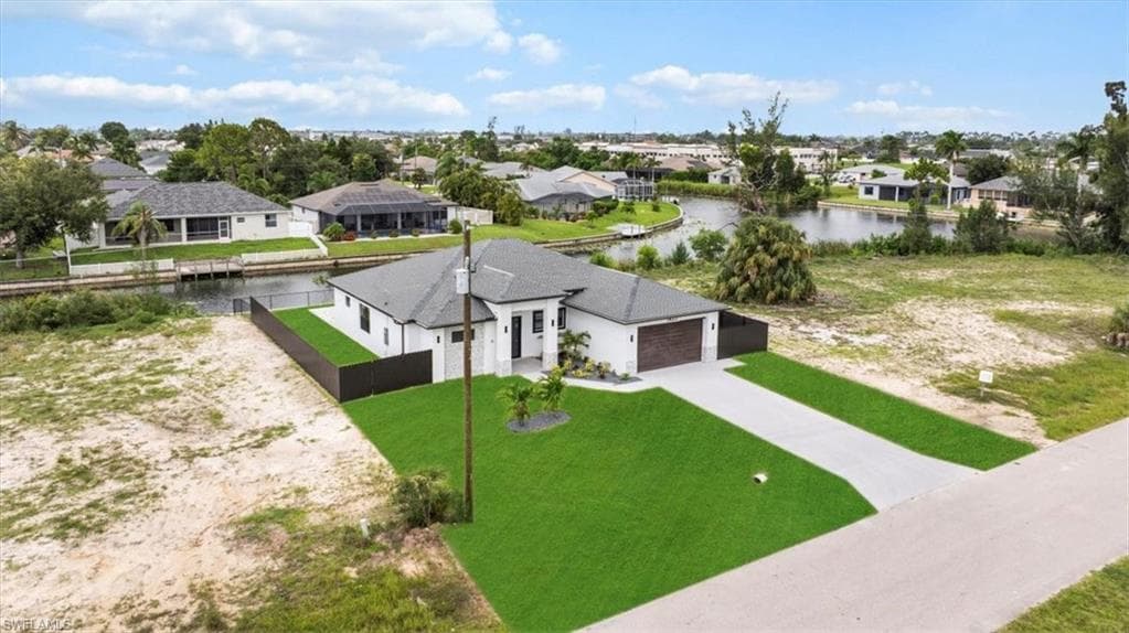 1425 11th Ct, Cape Coral, FL 33991-11