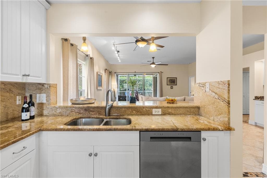 127 Napa Ridge Way, Naples, FL 34119-9