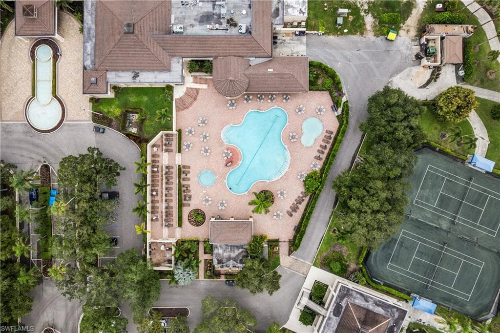127 Napa Ridge Way, Naples, FL 34119-32