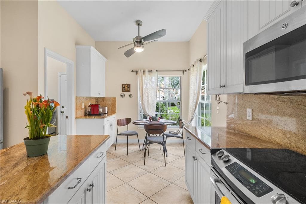 127 Napa Ridge Way, Naples, FL 34119-6