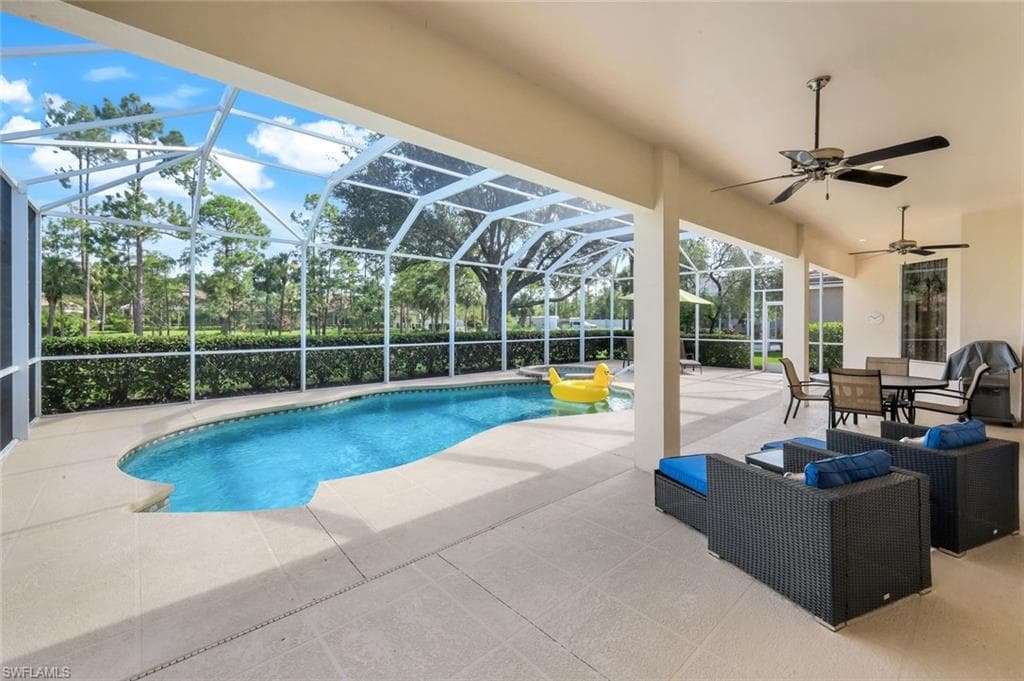 8397 Northhampton Ct, Naples, FL 34120-25