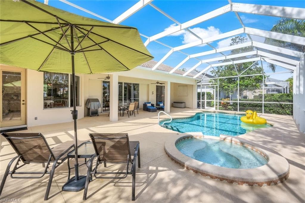 8397 Northhampton Ct, Naples, FL 34120-27