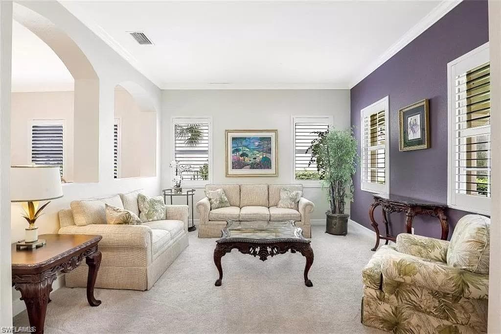 1724 Birdie Dr, Naples, FL 34120-14