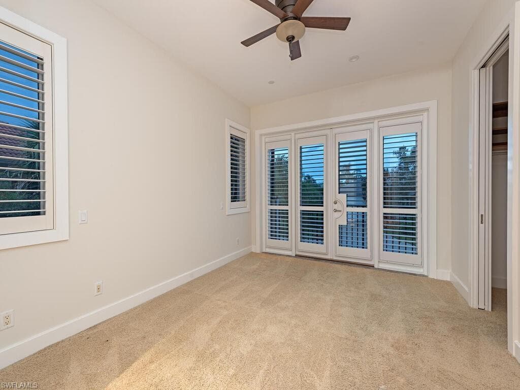 834 Hideaway Cir W, Marco Island, FL 34145-9