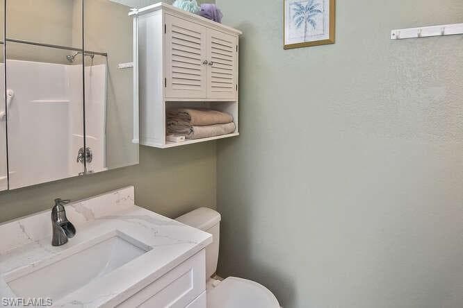 12161 Palm Dr, Fort Myers, FL 33908-11