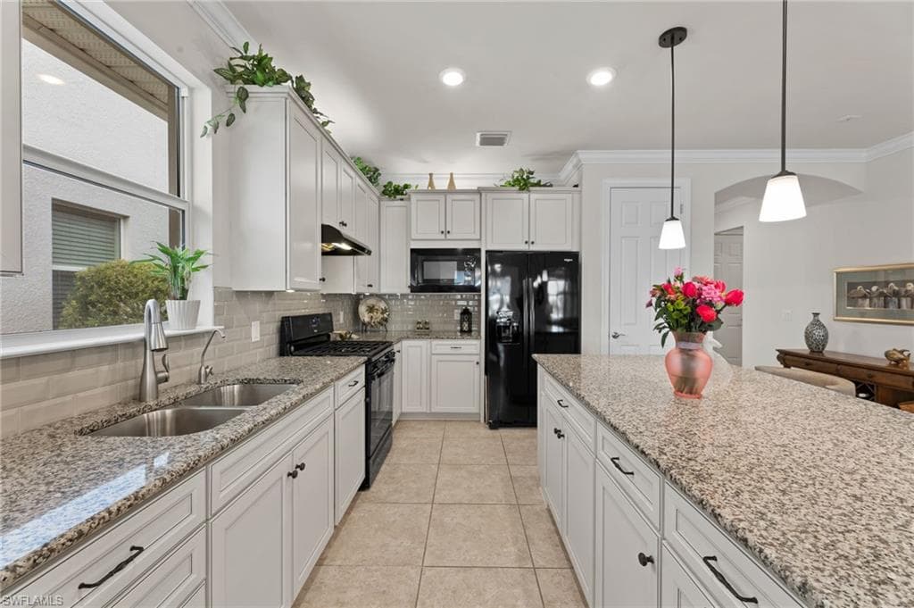 10507 Jackson Square Dr, Estero, FL 33928-15