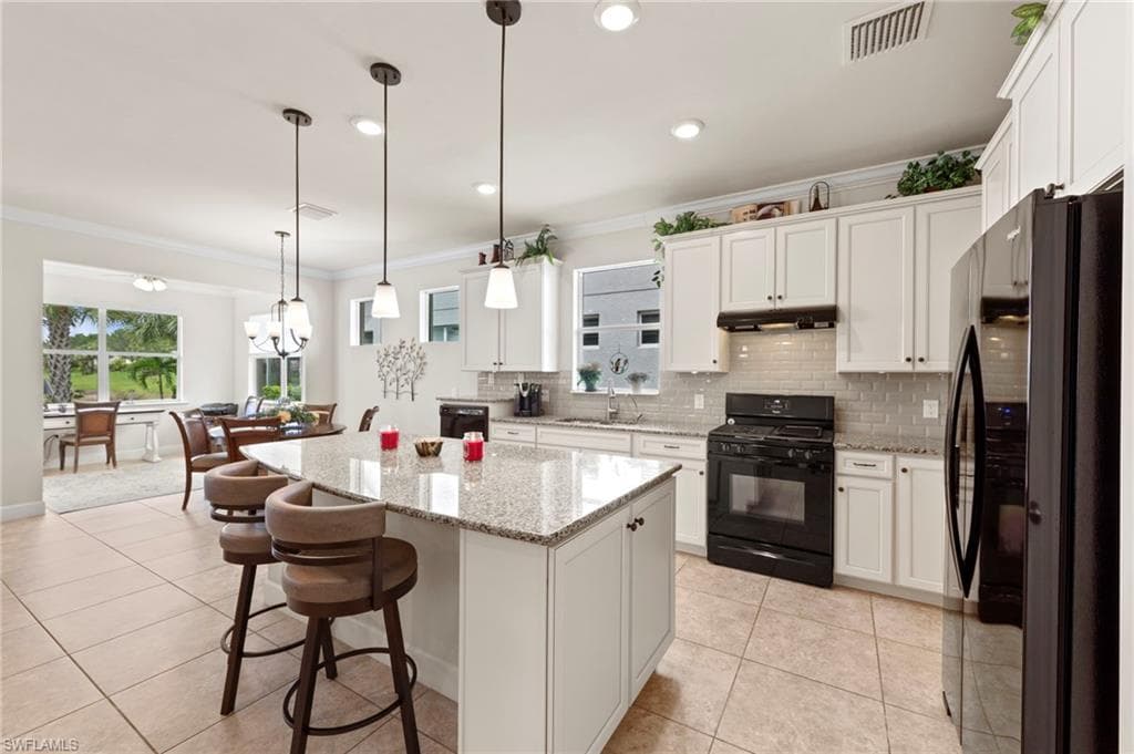 10507 Jackson Square Dr, Estero, FL 33928-17