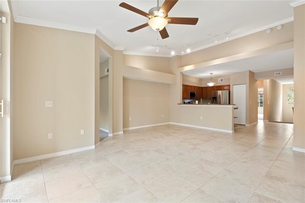 10009 Villagio Gardens Ln 207, Estero, FL 33928-6
