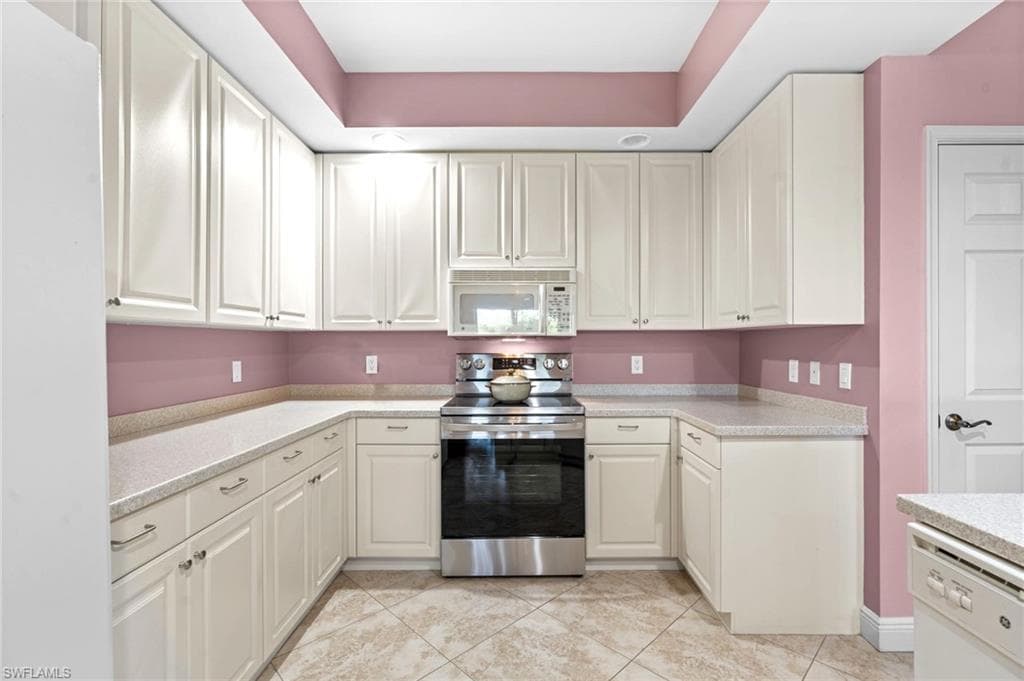 337 Vintage Bay Dr D4, Marco Island, FL 34145-9